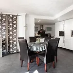 Penthouse La Riera Apartment